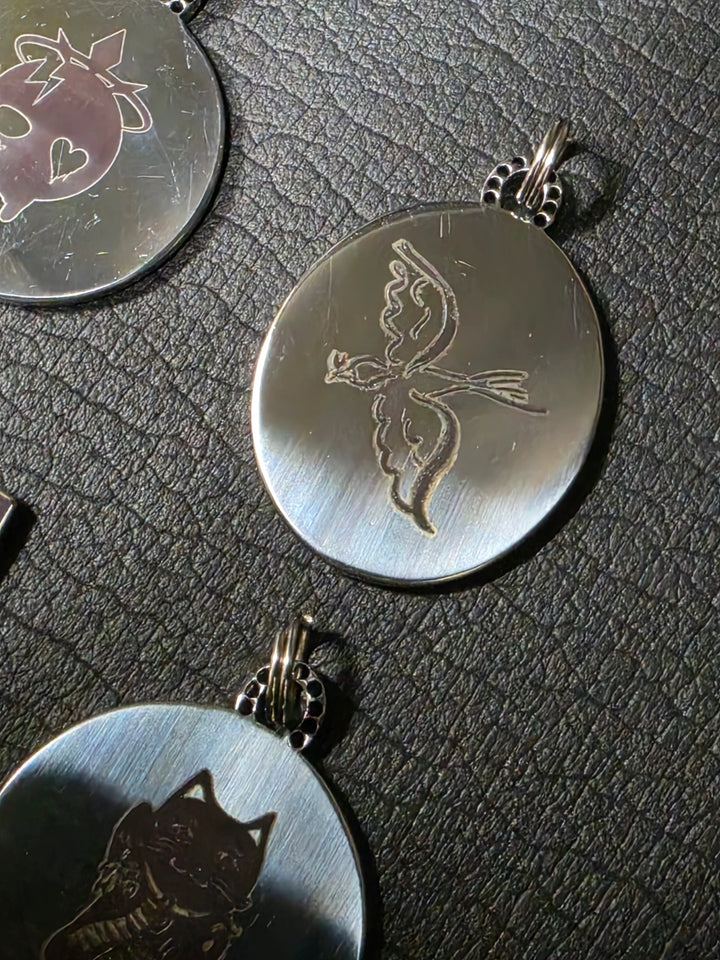 RIRI SAITO「phoenix フェニックス」 他のコラボ作品と並べた製品